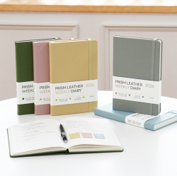 2026 프리즘 레더 A5 위클리 다이어리 (날짜형 25절 주간)