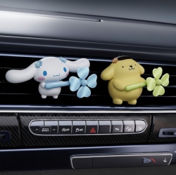 산리오 네잎클로버 차량용 뱡향제