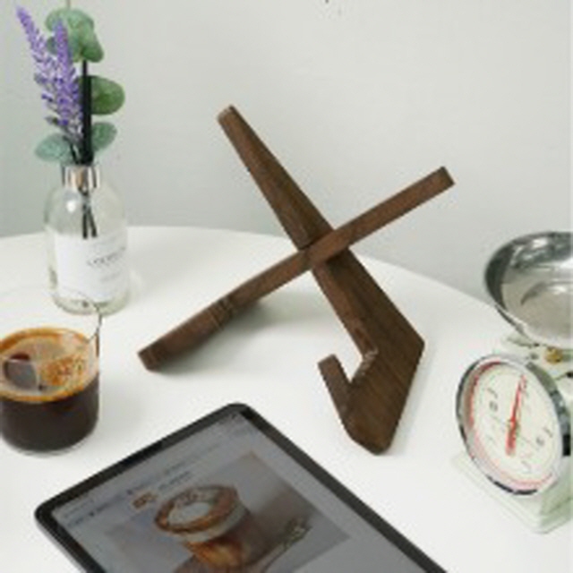 단단한 원목 우드 책 서재 거치대 독서대