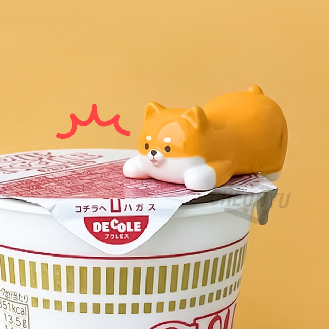 뚜껑 꾹 시바견 홀더