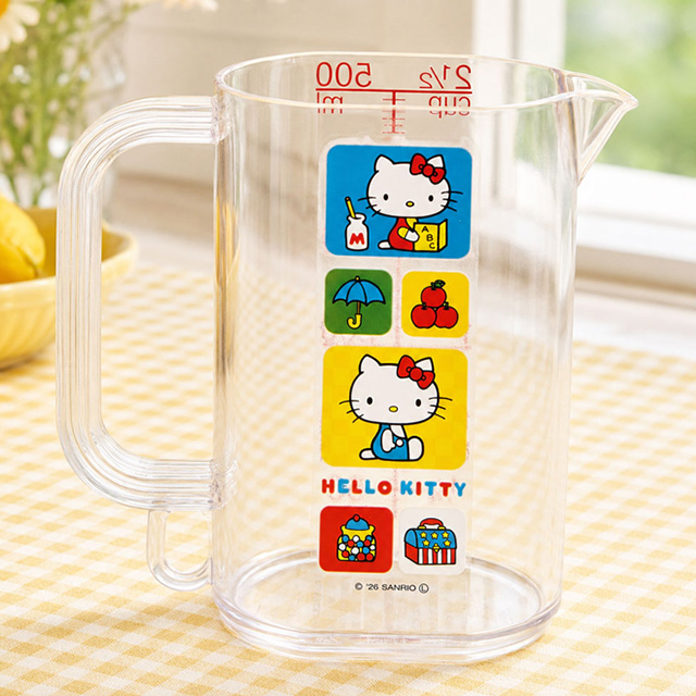 헬로키티 올드스쿨 눈금 계량컵 500ml