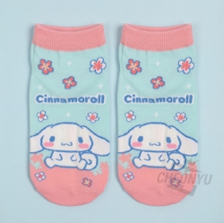 시나모롤 팝핑 스니커즈